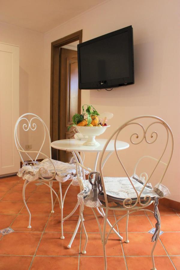 B&B Country Chic Vico Equense Exterior foto